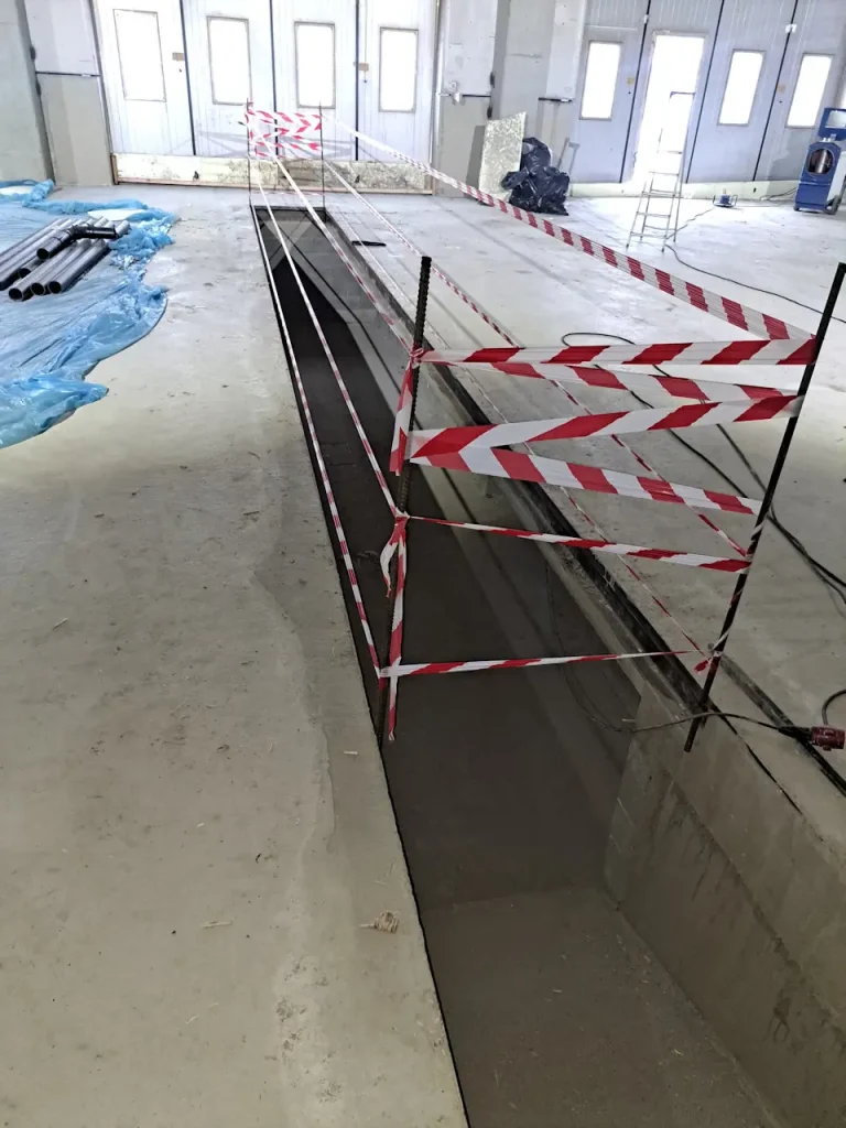 Konepalvelu Kuivalainen Oy. Hallin laajennus 1200m² /öljymonttu. Syksy 2023- kevät 2024